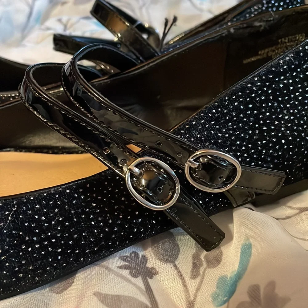 Torrid Mary Jane-Black Velvet Glitter size 9 - Picture 3 of 5